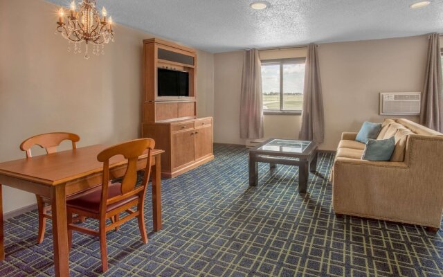Super 8 Oshkosh Airport