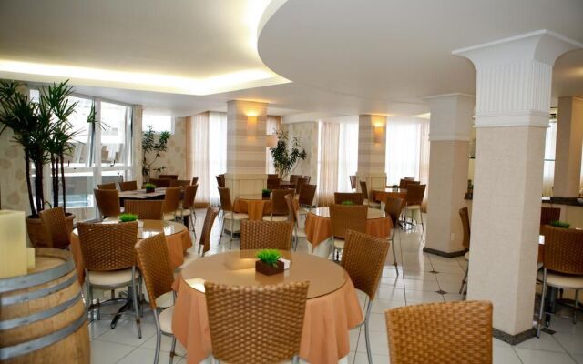 Diaudi Hotel