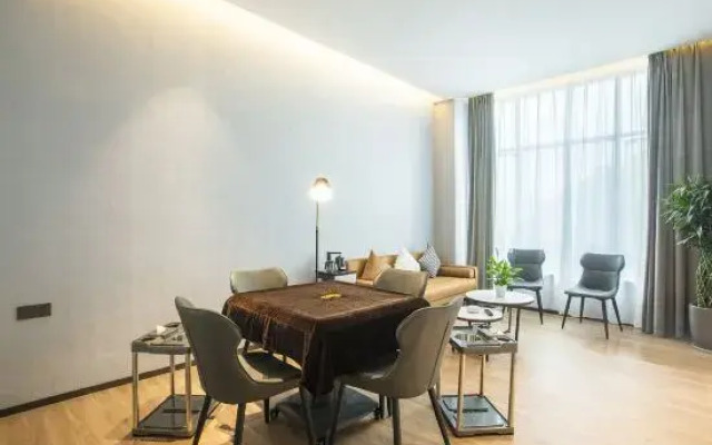 Yunlu Hotel (Southwest International Trade City, Guanshanhu District, Guiyang)