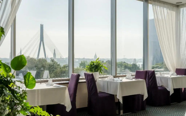 Riga Islande Hotel