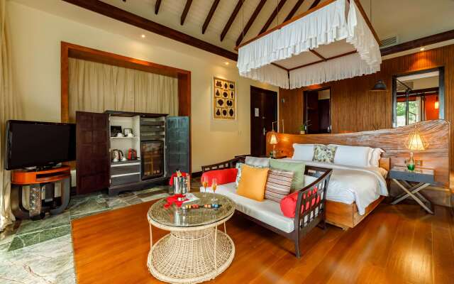 Ozen Reserve Bolifushi- All Inclusive with Free Transfers