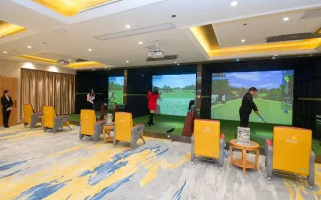 Vienna Hotel (Zhaoqing Qixingyan Dongmen)