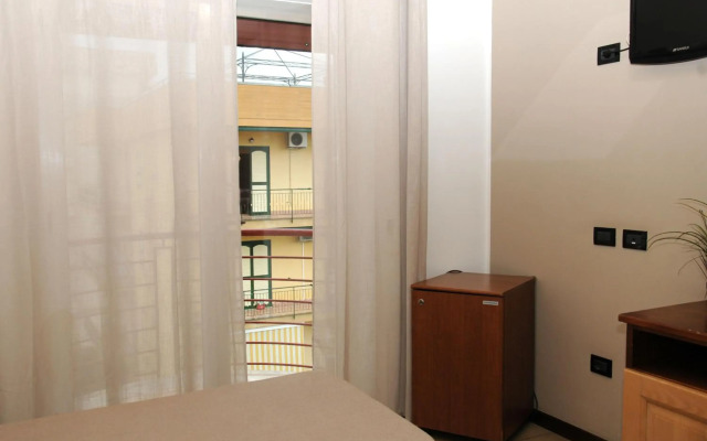Hotel Fly
