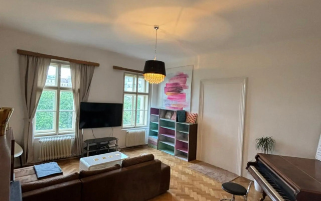 Historical 150 m2 Wenceslas square apartment