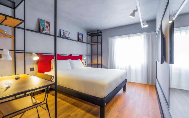 ibis Porto Centro Mercado Bolhao