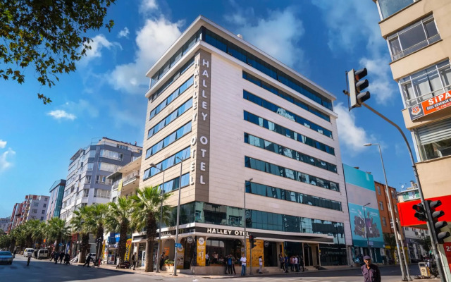 Halley Hotel