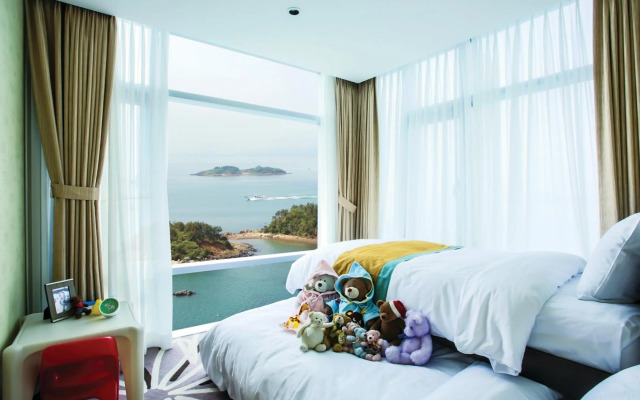 Hidden Bay Hotel