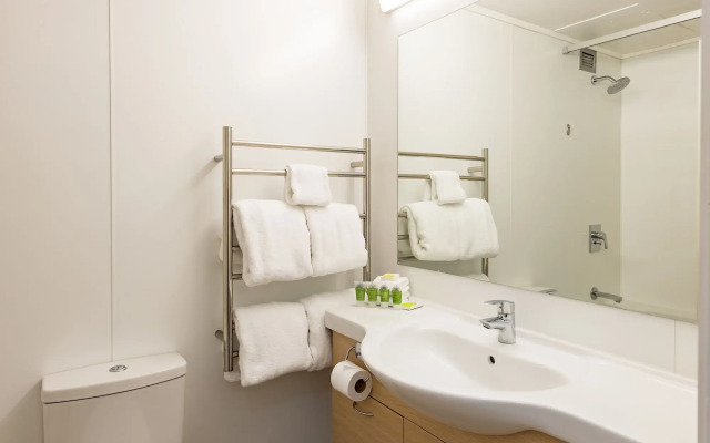 Heartland Ambassador Hotel Hamilton