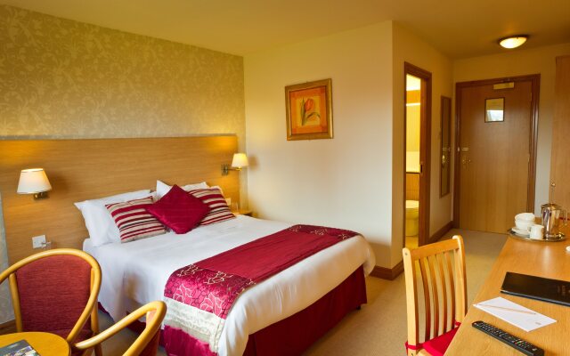 Classic Lodges - Bagden Hall Hotel