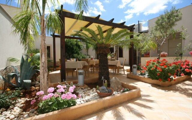 Amaryllis Hotel