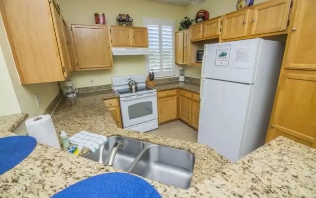 Ryan's Runwaway Beach Condo