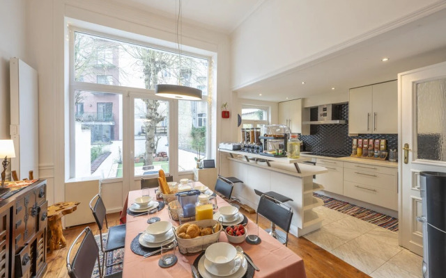 Euro Edens Bed & Breakfast