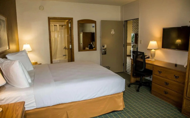 Baymont by Wyndham Fargo