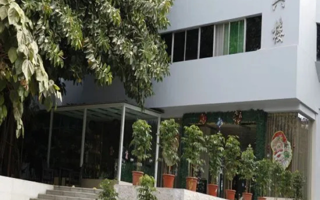 Yuanmou Hostel
