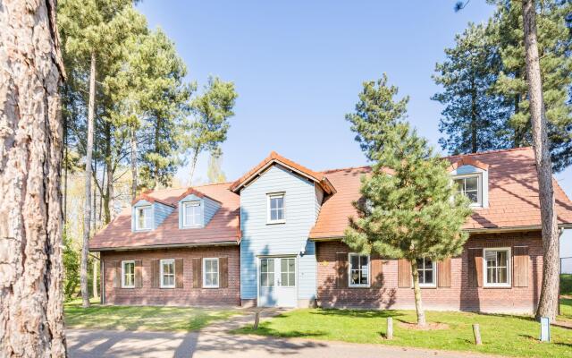 Luxurious Villa in Weert for 24 Persons