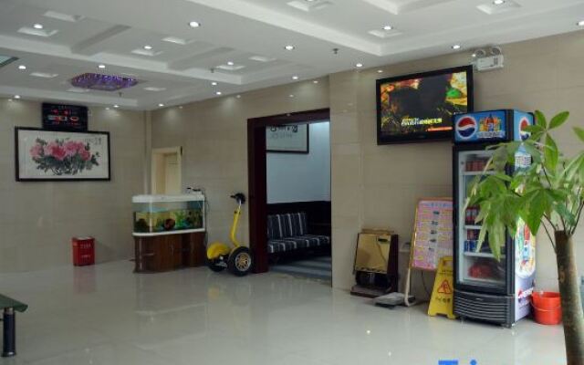 Huijia Business Hotel