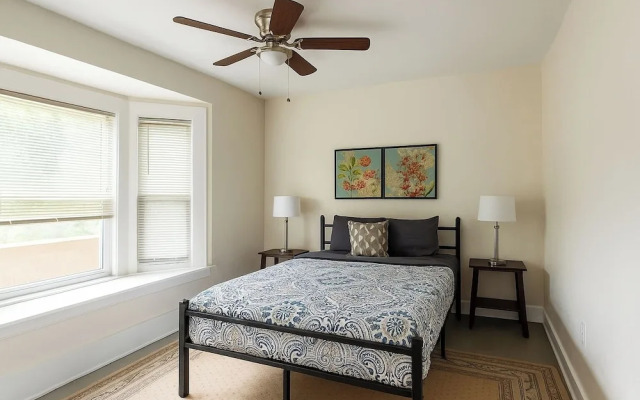 Detroit 6BR House Wifi, Parking, Pet Friendly