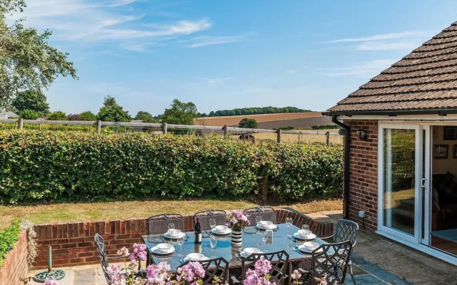 Freshfields, a Countyside Retreat for 8!