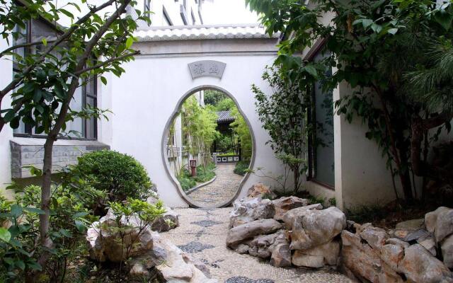 Grand Garden