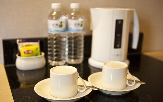 E House Hotel