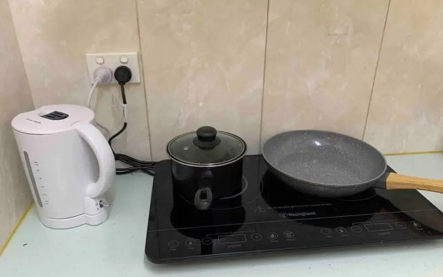 Chadstone Holiday W6 Villa