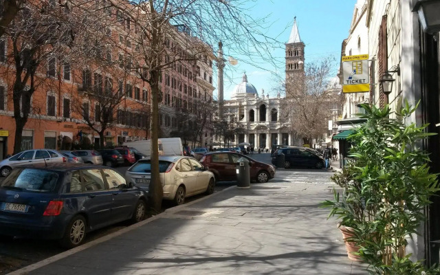 Rome To Stay