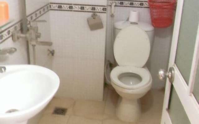 Huy Hoang Airport Hotel