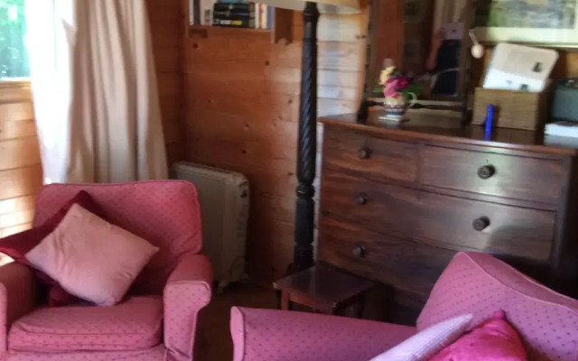 Pet Friendly - Hikers Paradise - South Facing