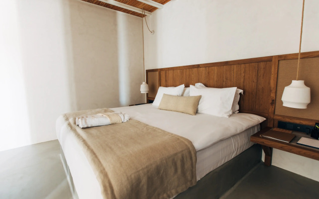 Branco Mykonos