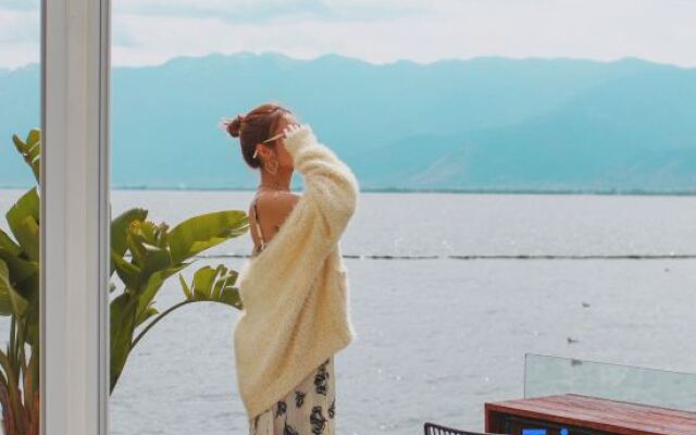 Dali Shuanglang Wangshubieyuan Seaview Homestay