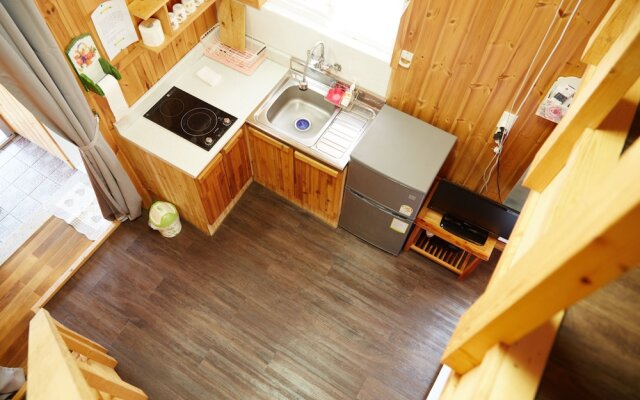 Fragrant Tree Pension