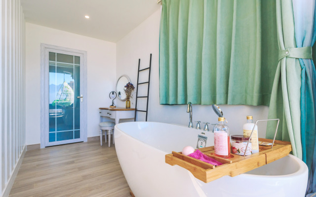 Chuangwai Seaview Hostel