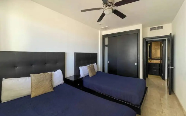 Unwind in a Modern Condo With Stunning View