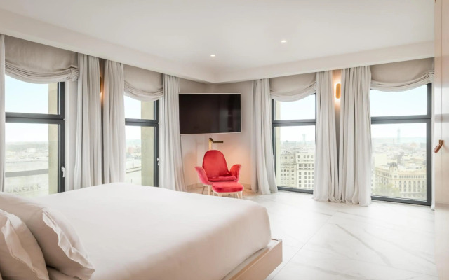 45 Times Barcelona Hotel