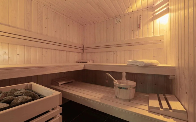 Beautiful Holiday Home With a Whirlpool