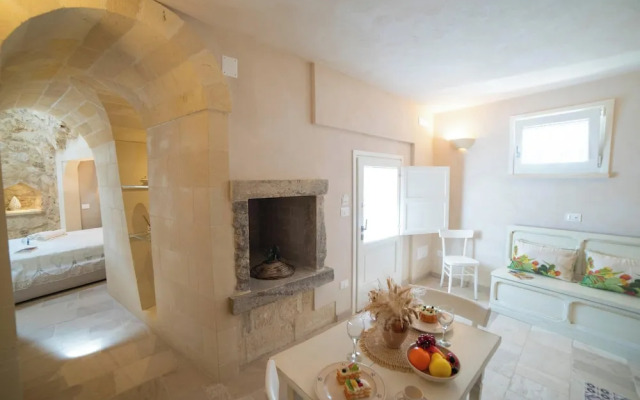 Trullo Meraviglia With Garden And Pool