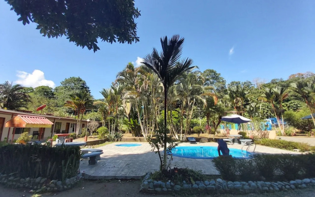 Costa Azul Lodge