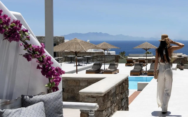 6 Bedroom Villa Azzuro in Mykonos - BLG 69222