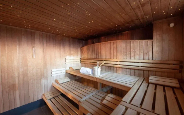 Hotel UTO KULM car-free hideaway in Zurich
