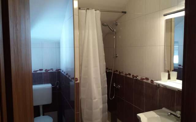 Guest House Macic