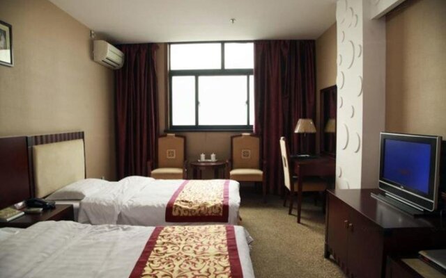 Taizhou Huadong Hotel