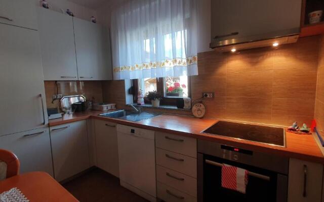 Apartma Lah