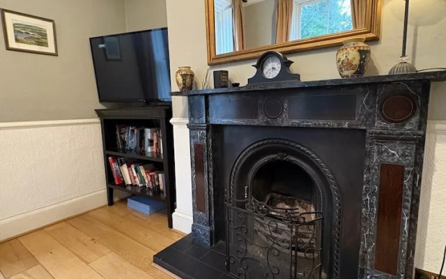 Fabulous 6 Bedroom Victorian Period House