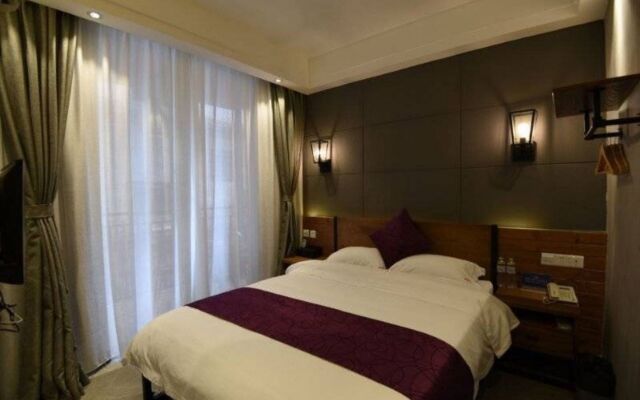 Holland Boutique Inn