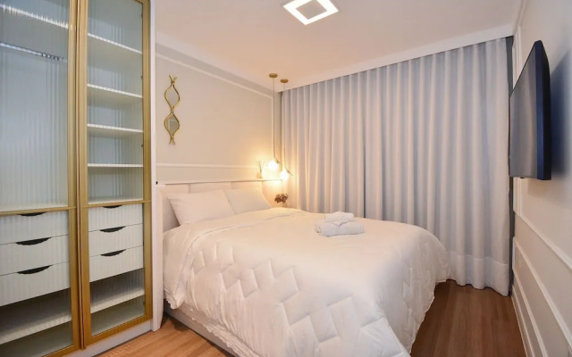 Gaivotas Golden - a 200 metros da praia