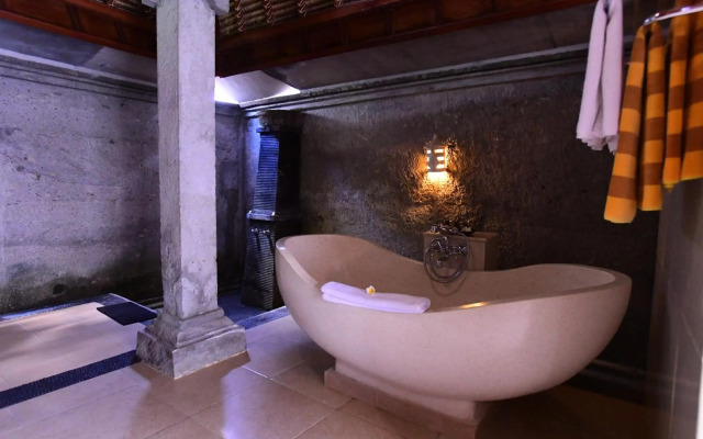 Santi Mandala Villa & Spa