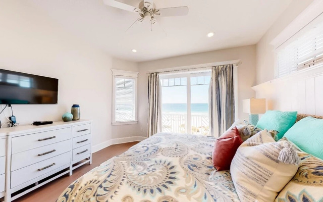 Paradise Beach by AMI Locals