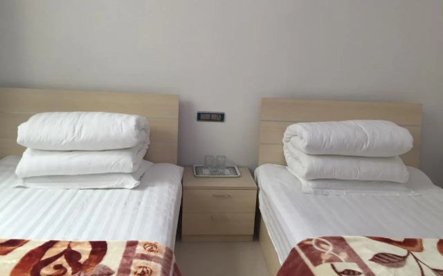 Wutaishan Xianrenju Inn