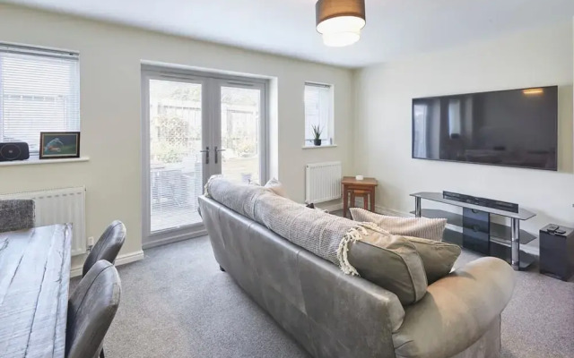 Host Stay Town House
