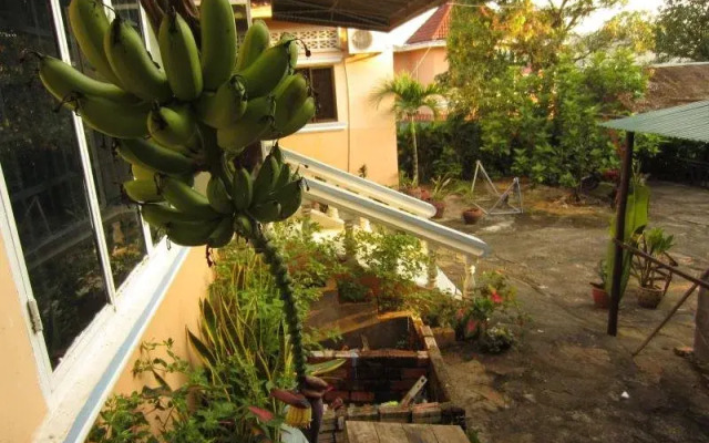 Red Snapper Guesthouse